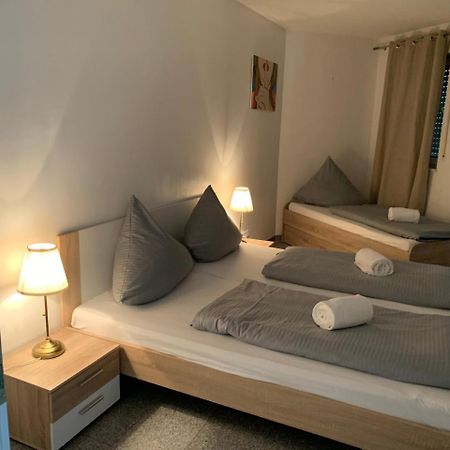 شقة Kn Kahtan Boarding House ميونيخ المظهر الخارجي الصورة