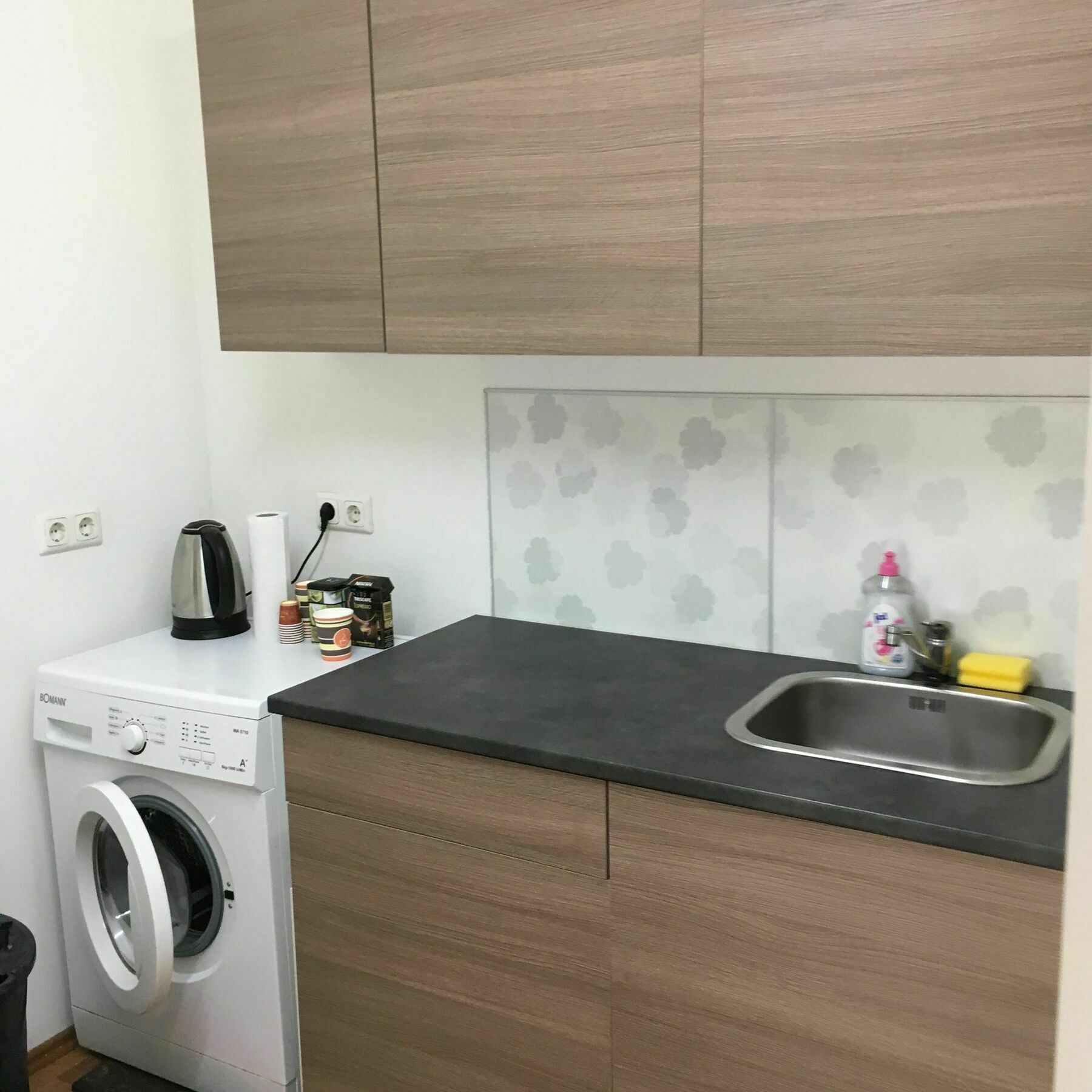 شقة Kn Kahtan Boarding House ميونيخ المظهر الخارجي الصورة