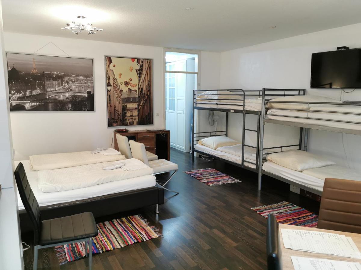 شقة Kn Kahtan Boarding House ميونيخ المظهر الخارجي الصورة